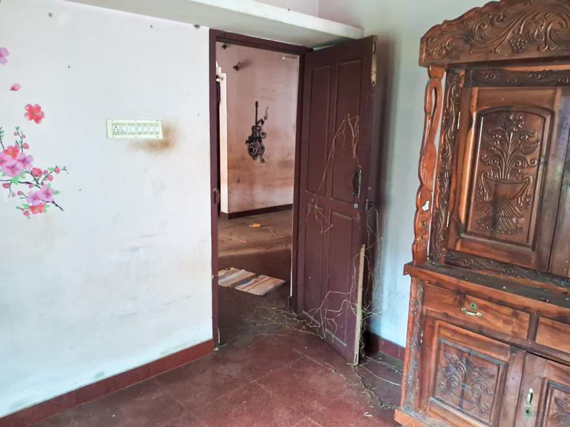 Property Photos 6