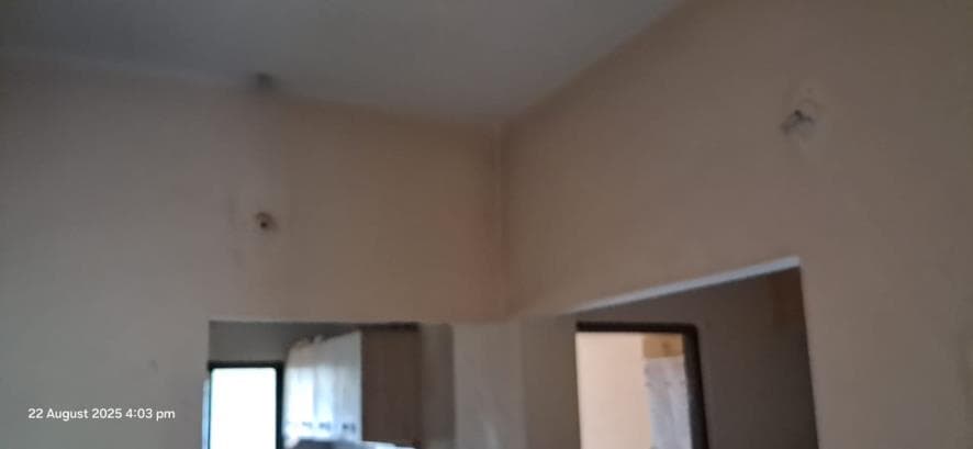 Property Photos 23
