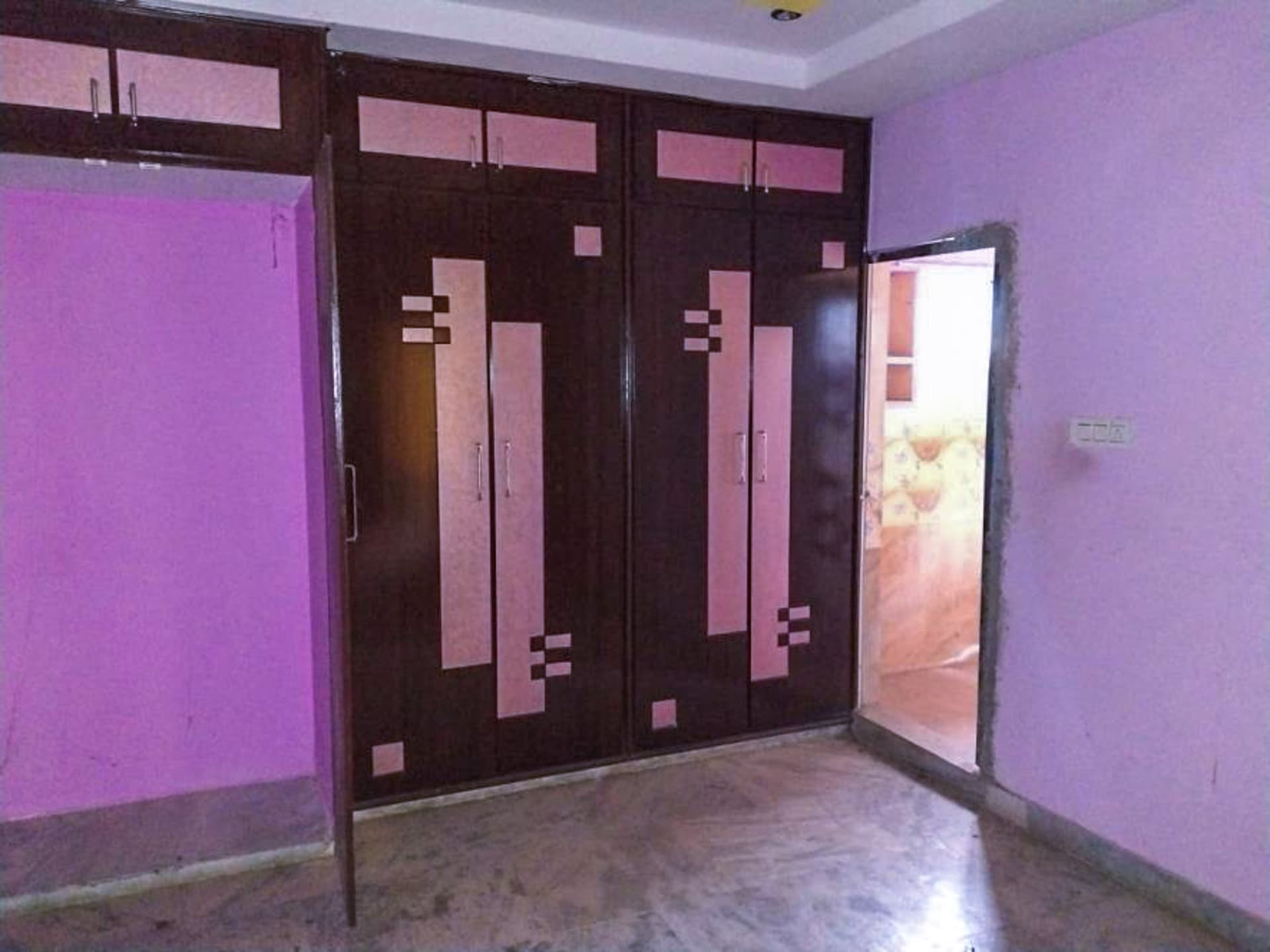Property Photos 25