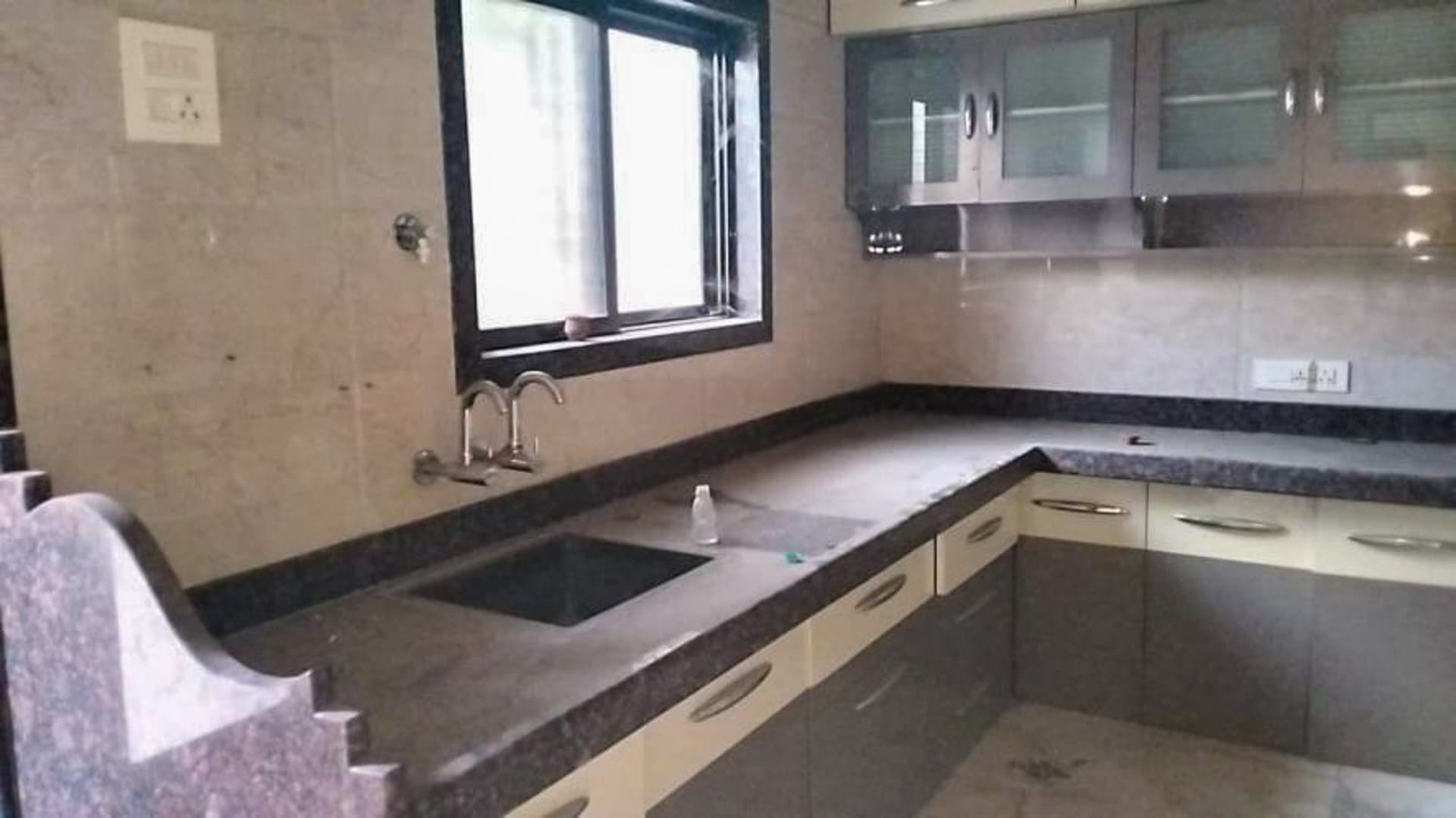 Property Photos 18
