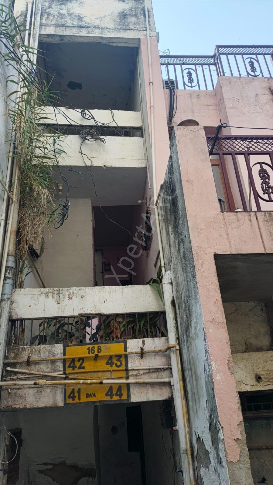 Property Photos 9