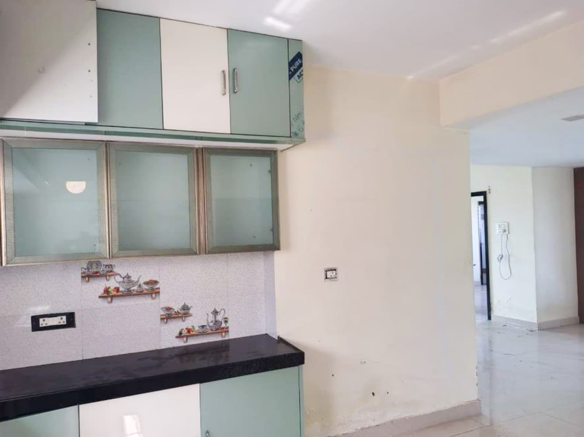 Property Photos 11