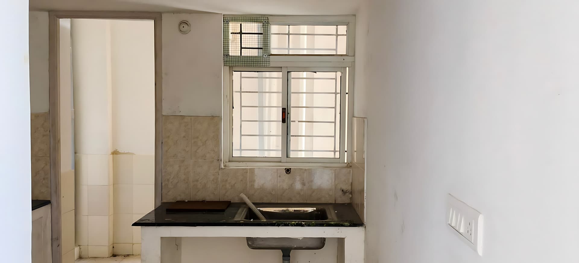 Property Photos 9