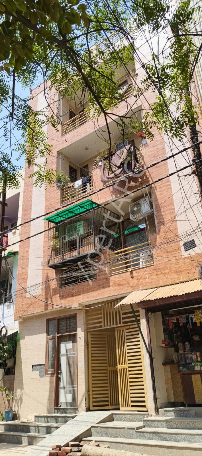 Property Photos 9