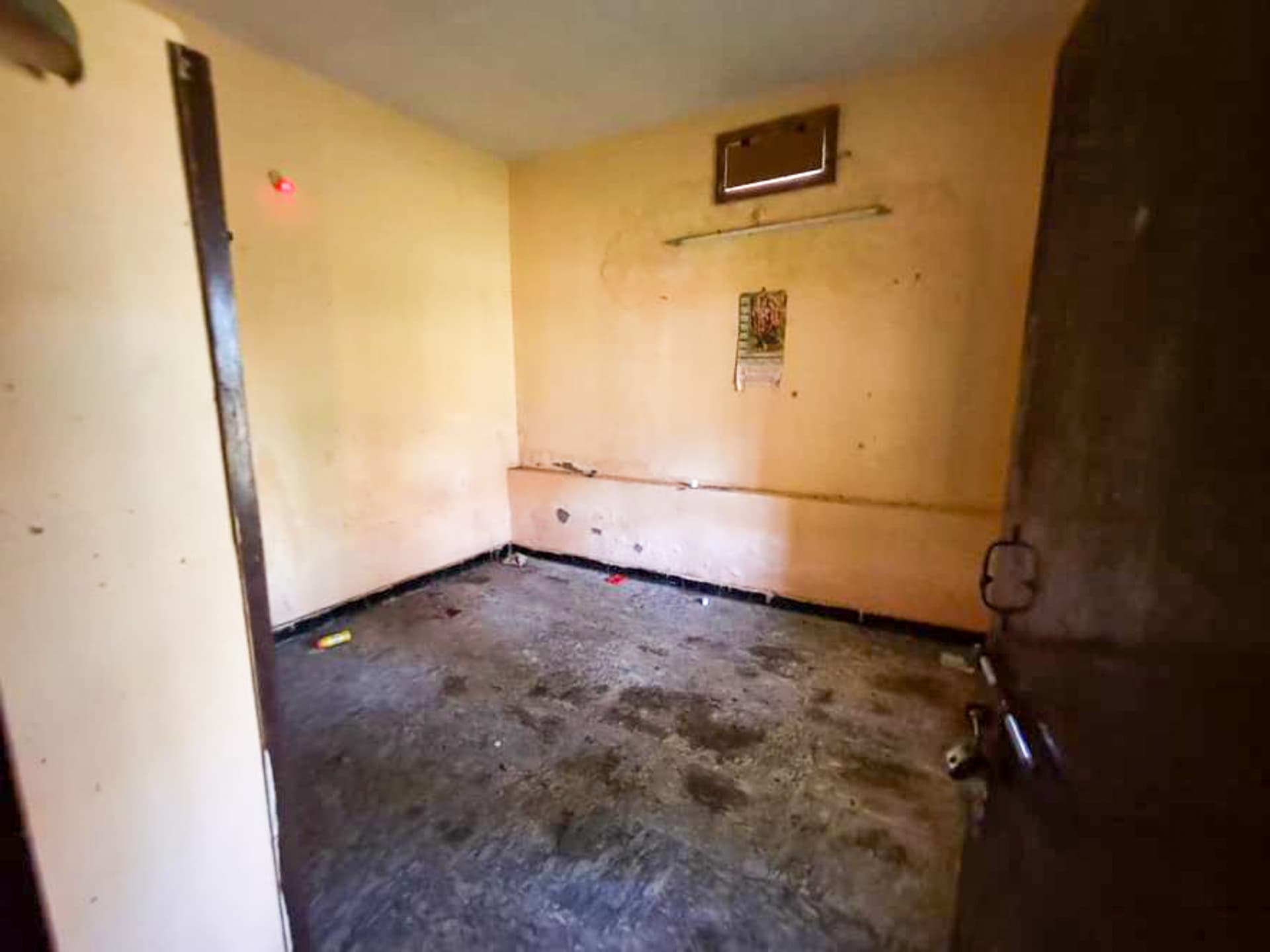 Property Photos 28