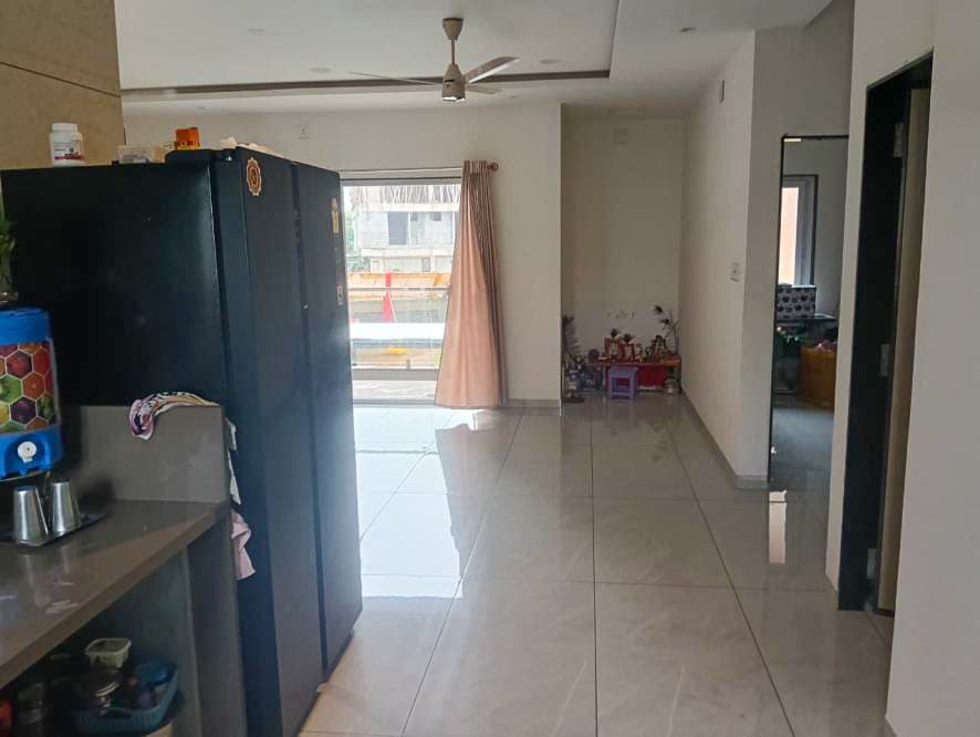 Property Photos 13