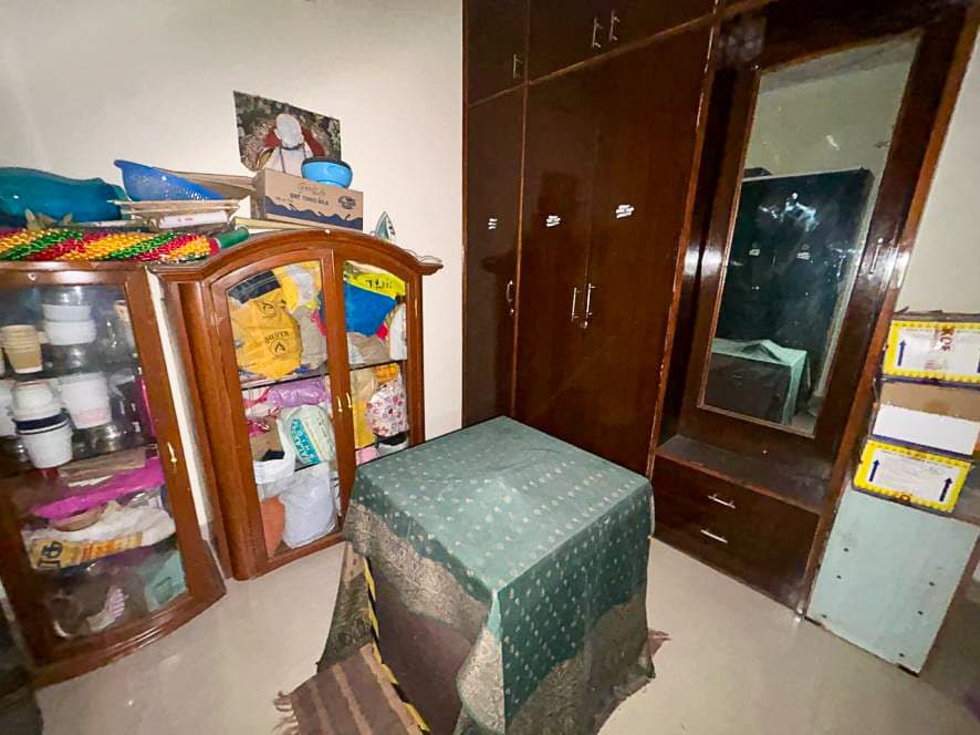 Property Photos 6