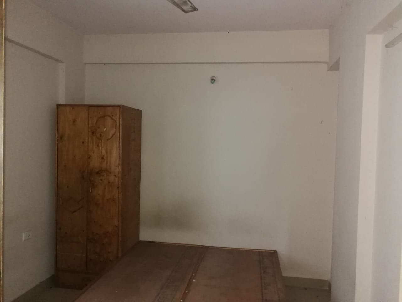 Property Photos 11