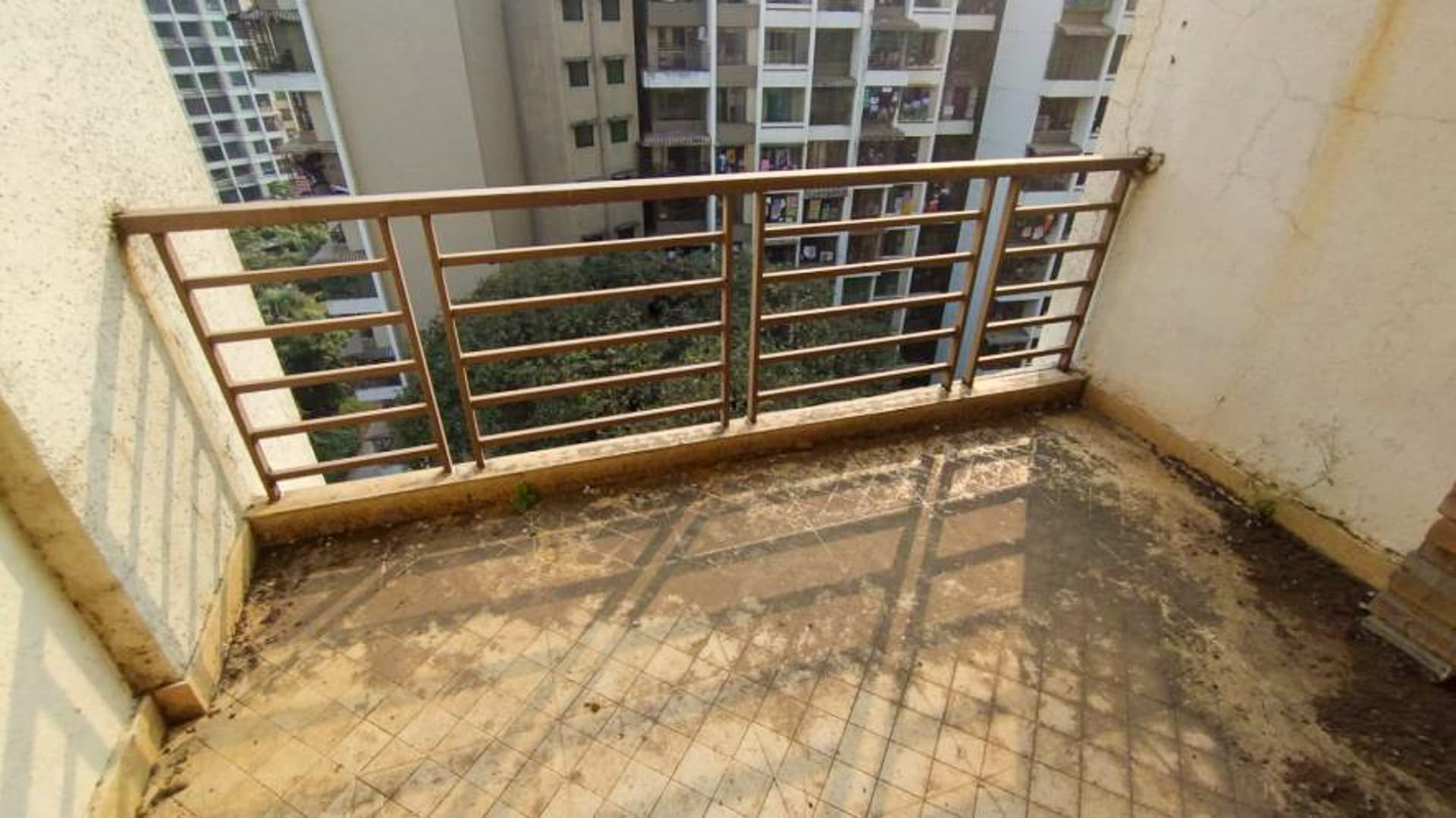 Property Photos 6