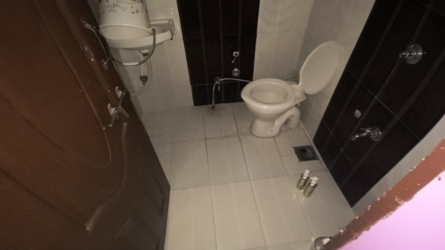 Property Photos 35