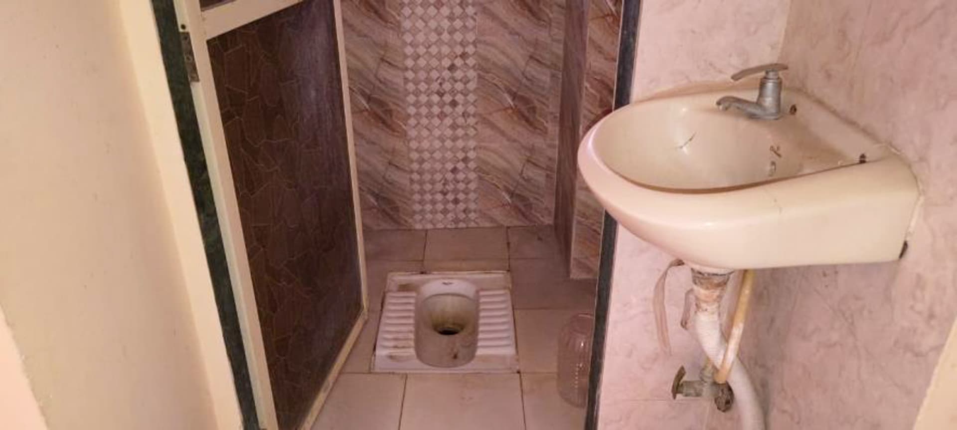 Property Photos 7