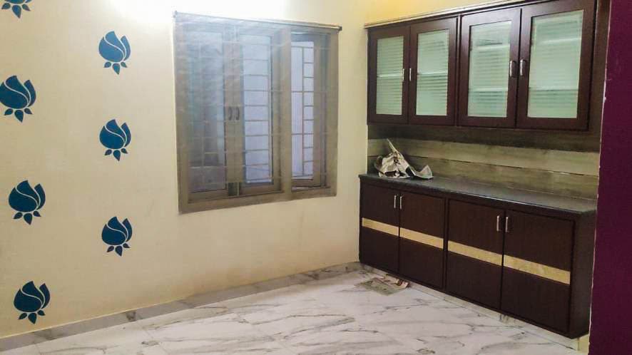 Property Photos 28