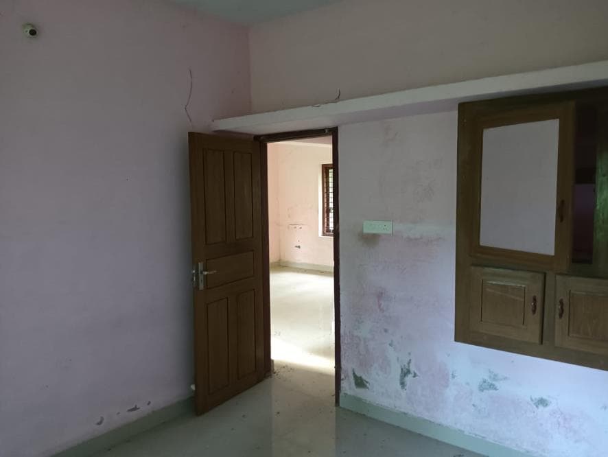 Property Photos 15
