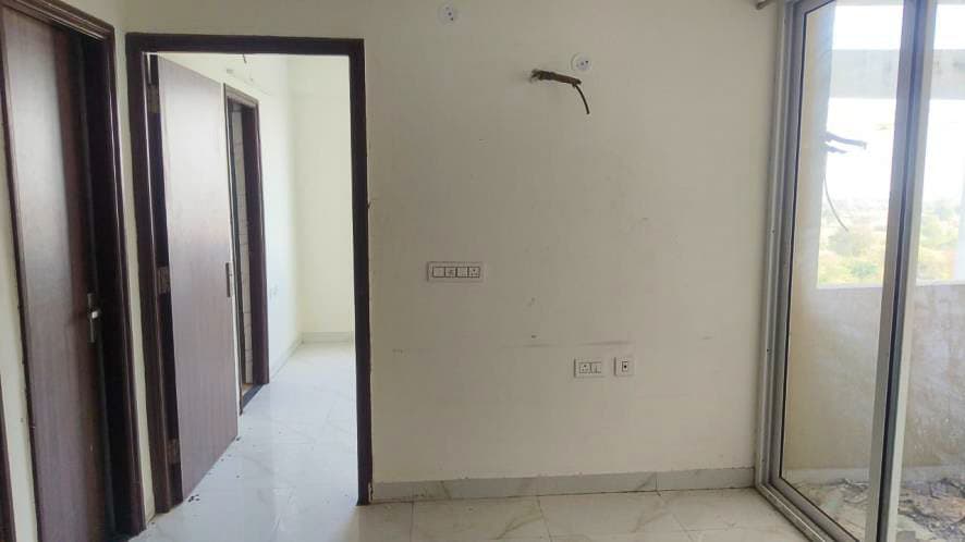 Property Photos 12