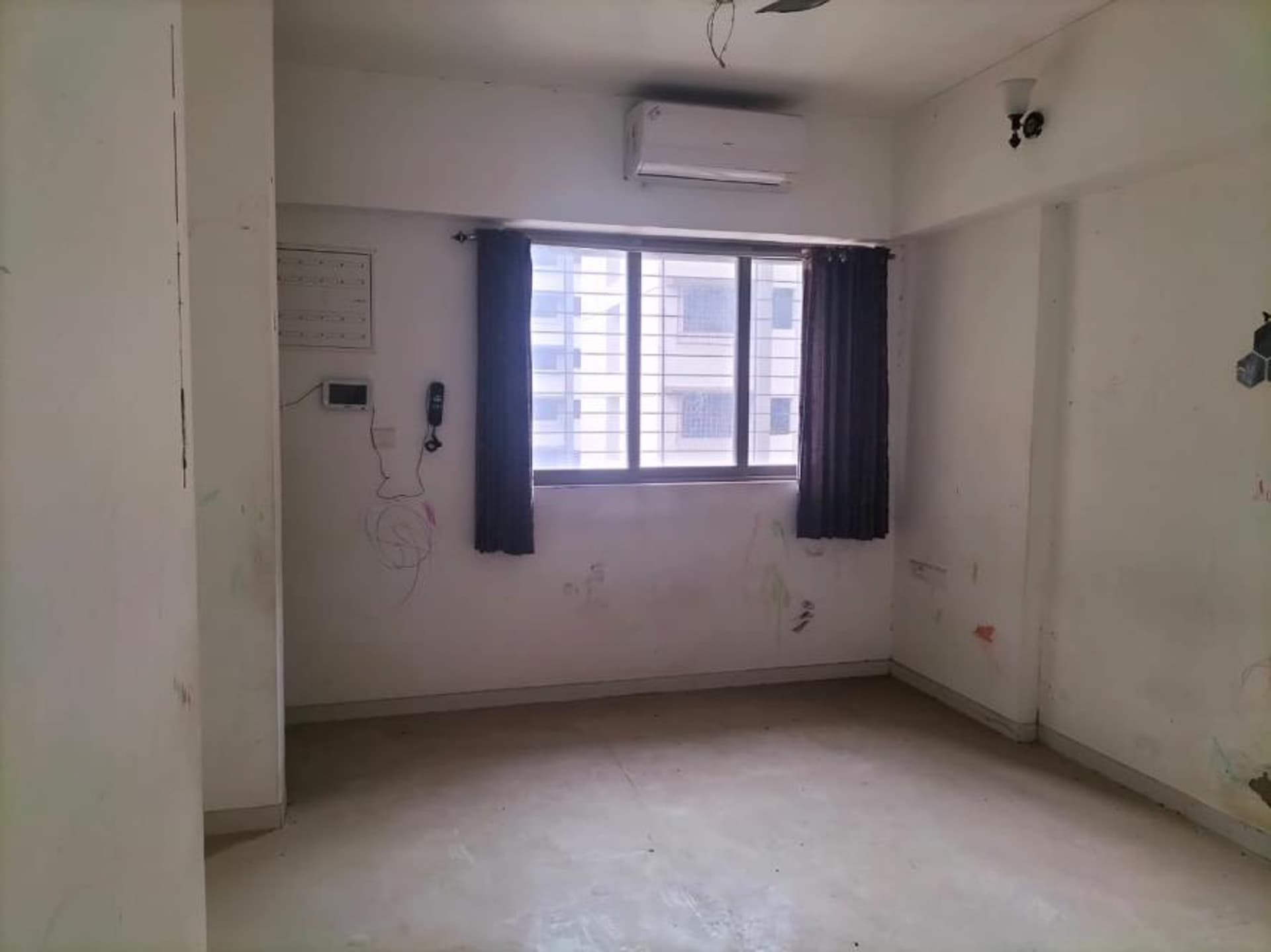 Property Photos 18