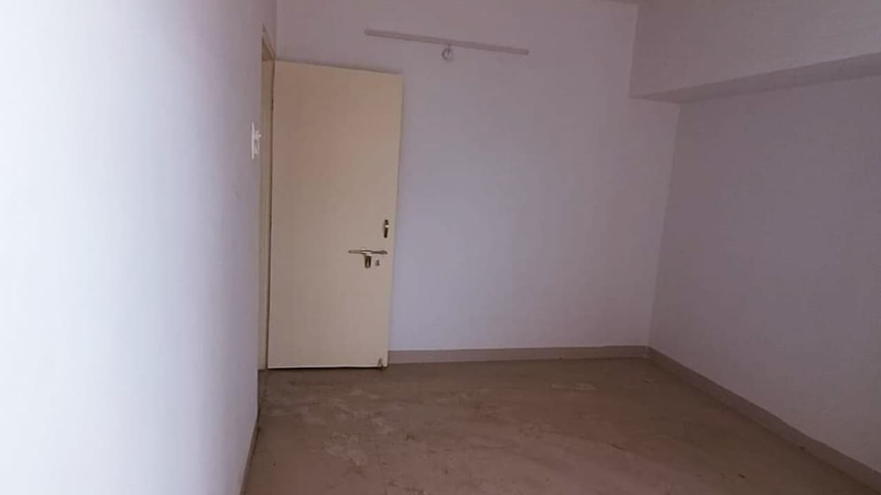 Property Photos 14