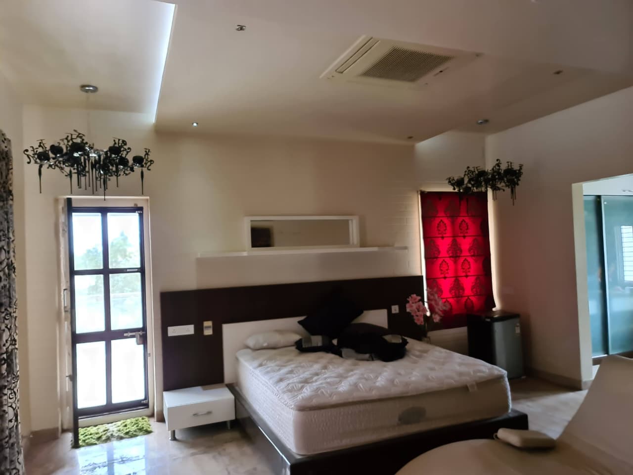 Property Photos 4