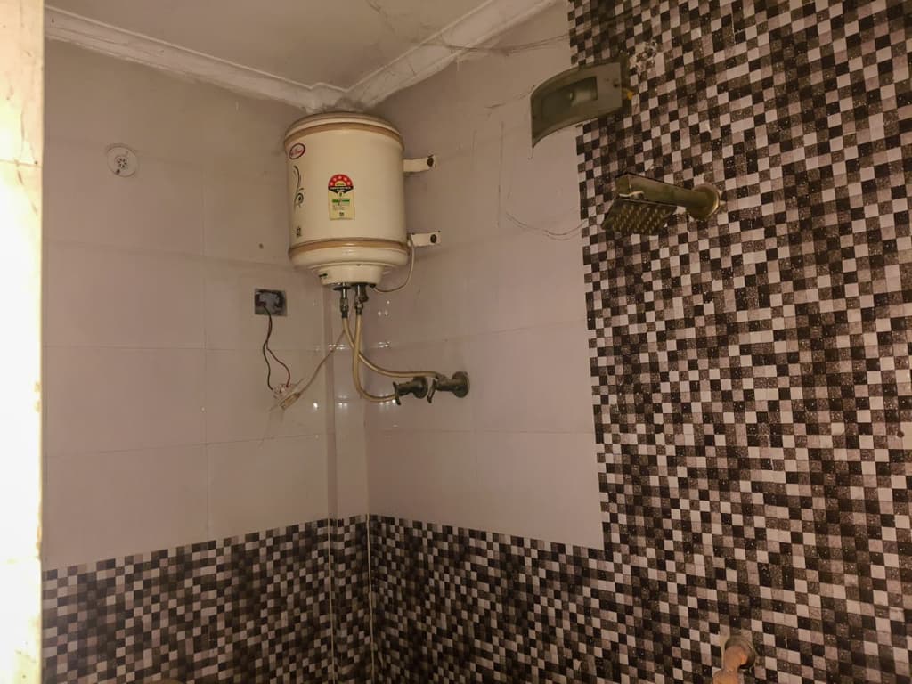 Property Photos 9