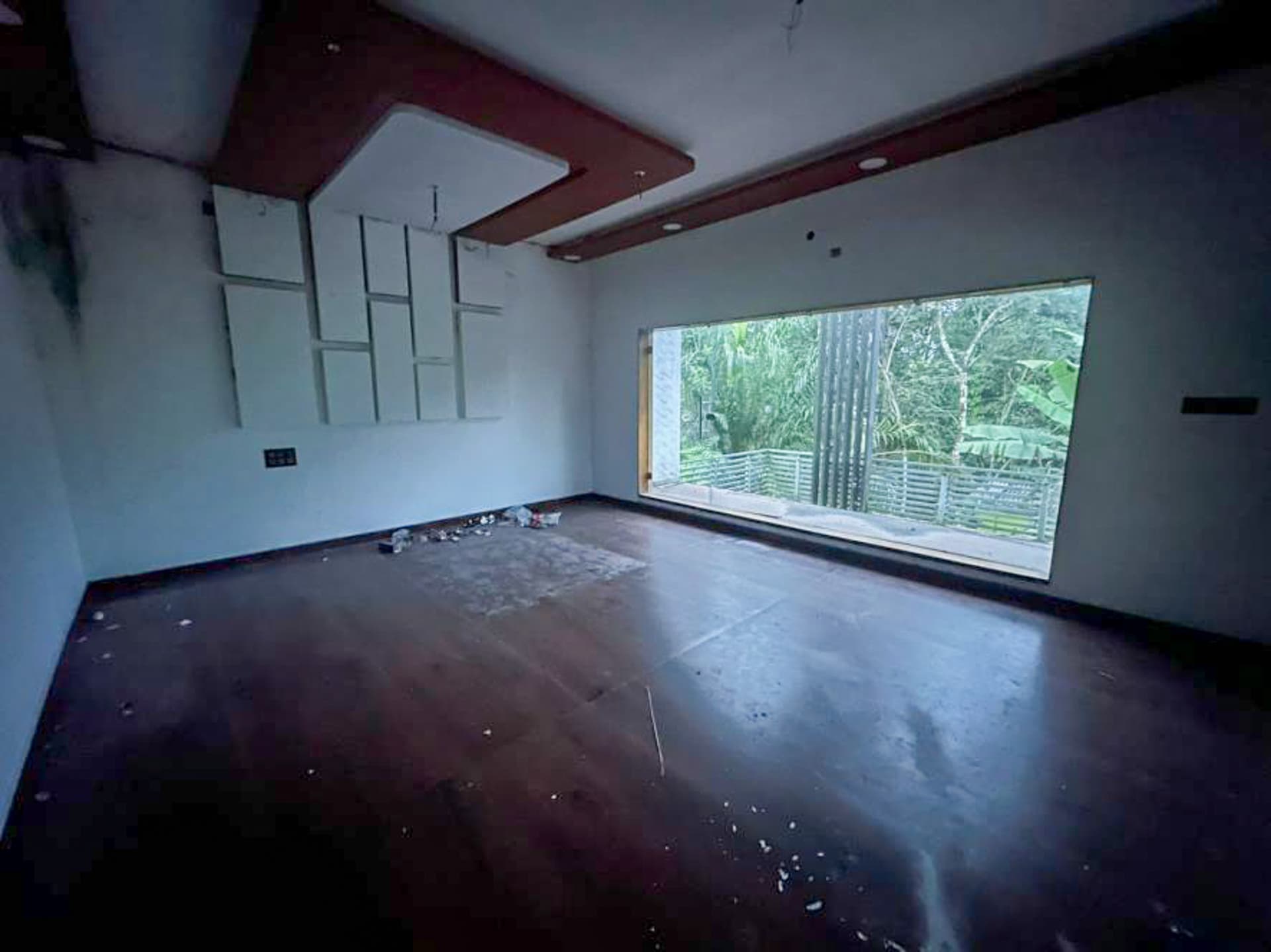 Property Photos 17