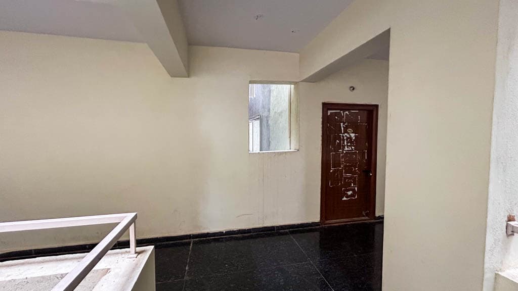 Property Photos 12