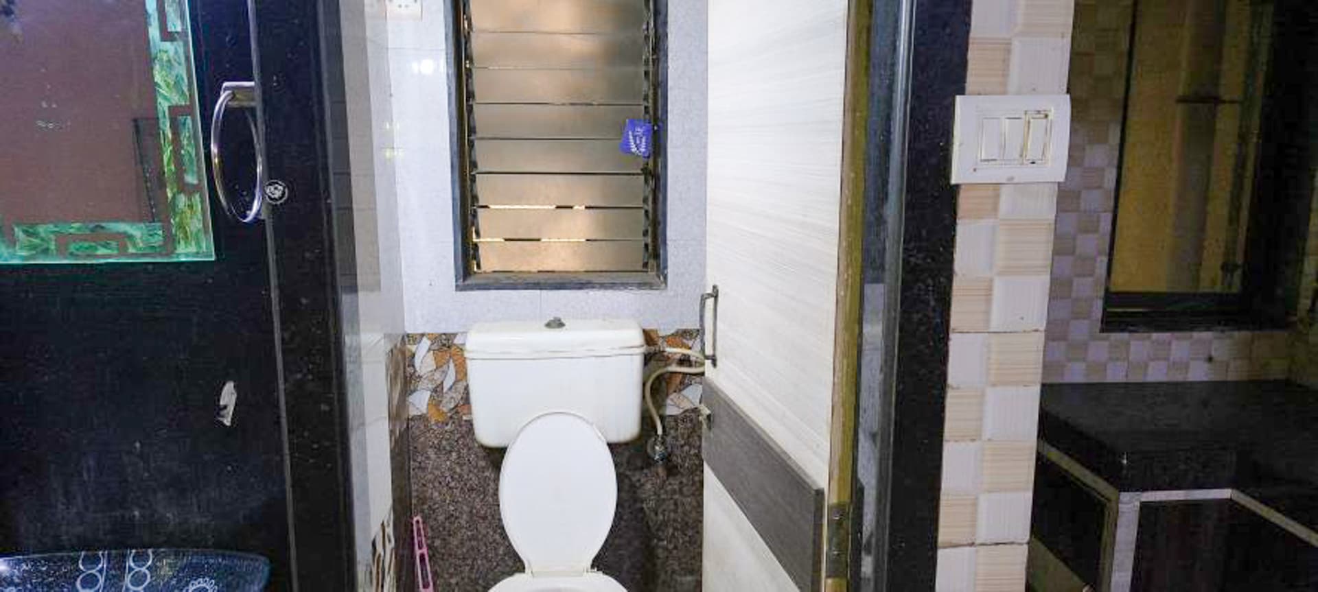 Property Photos 22