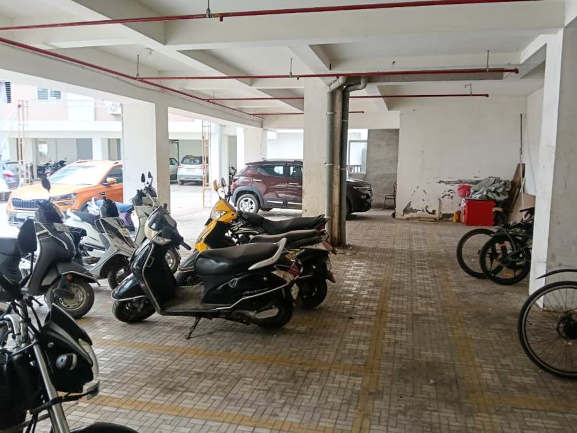 Property Photos 27