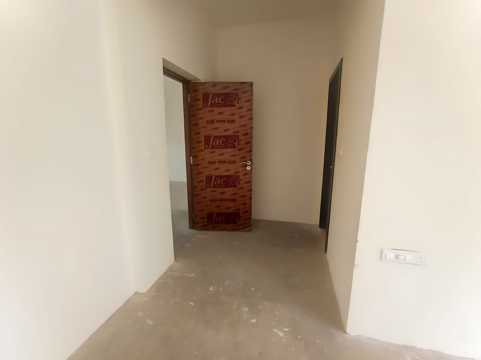 Property Photos 23