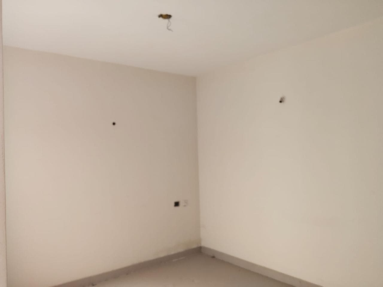 Property Photos 5