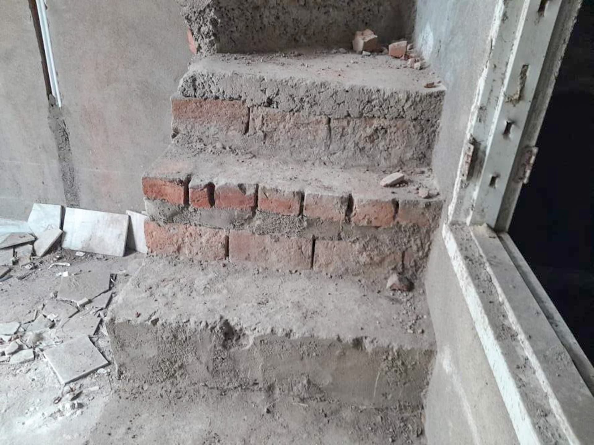 Property Photos 23