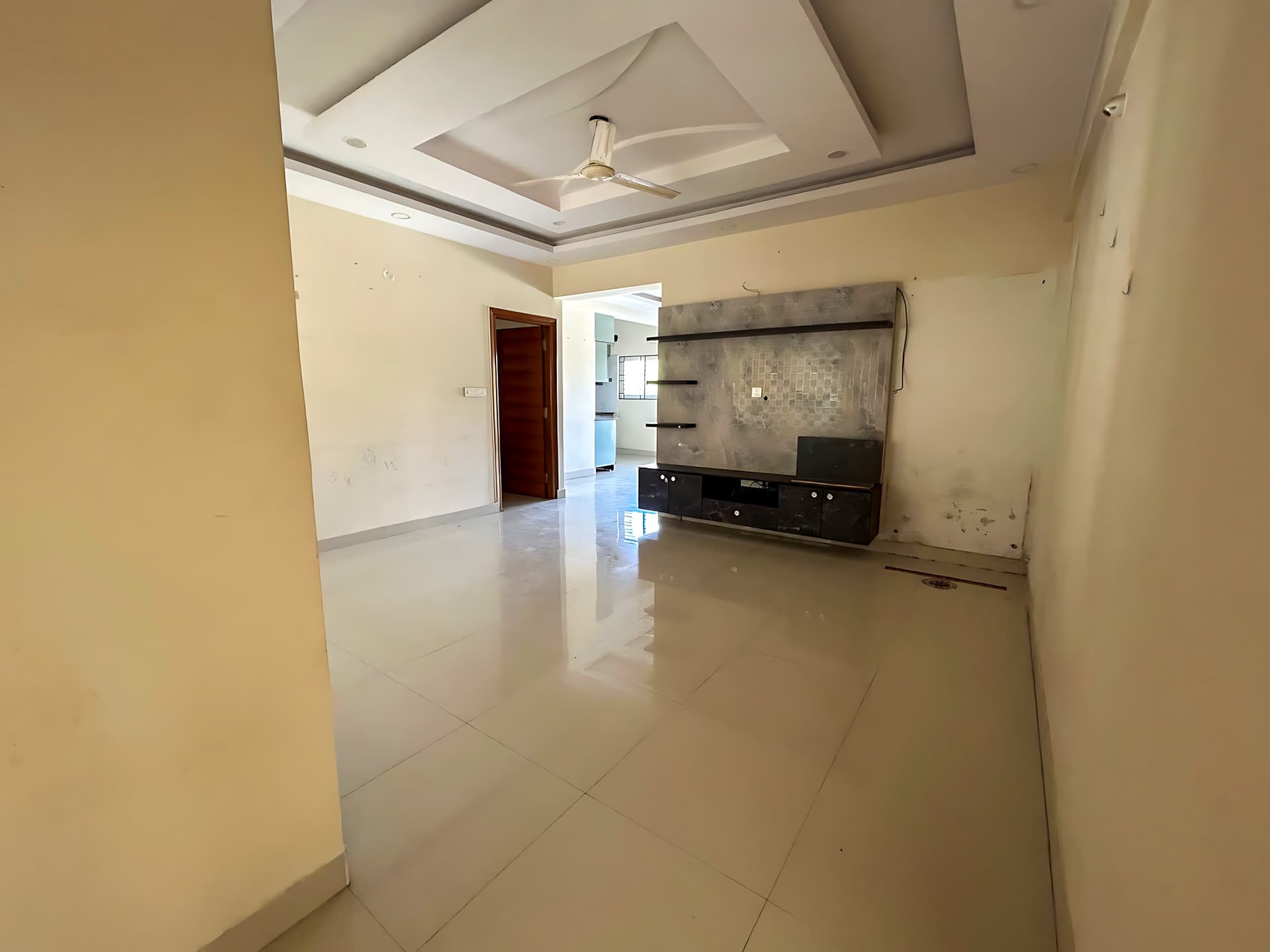 Property Photos 22