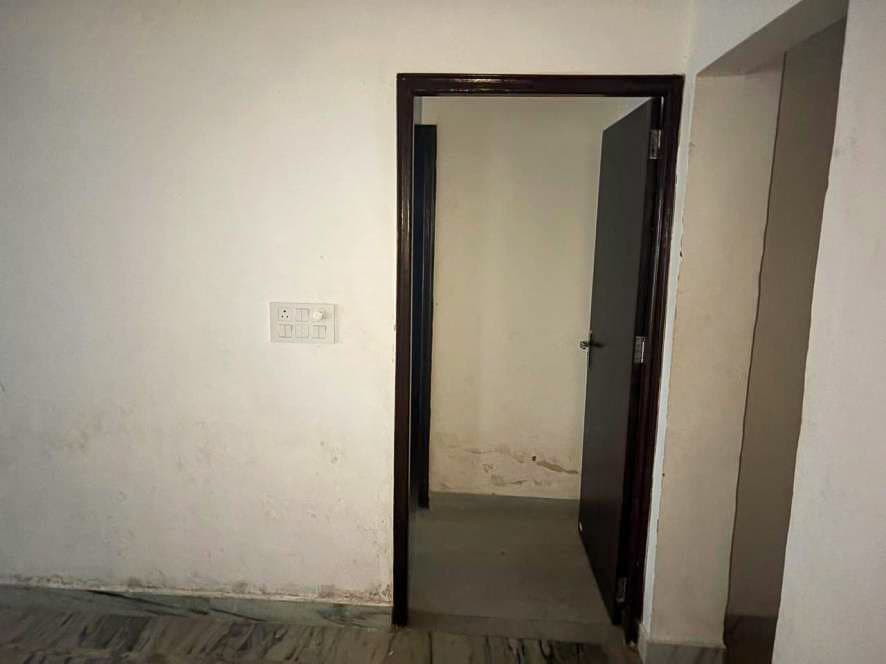 Property Photos 36