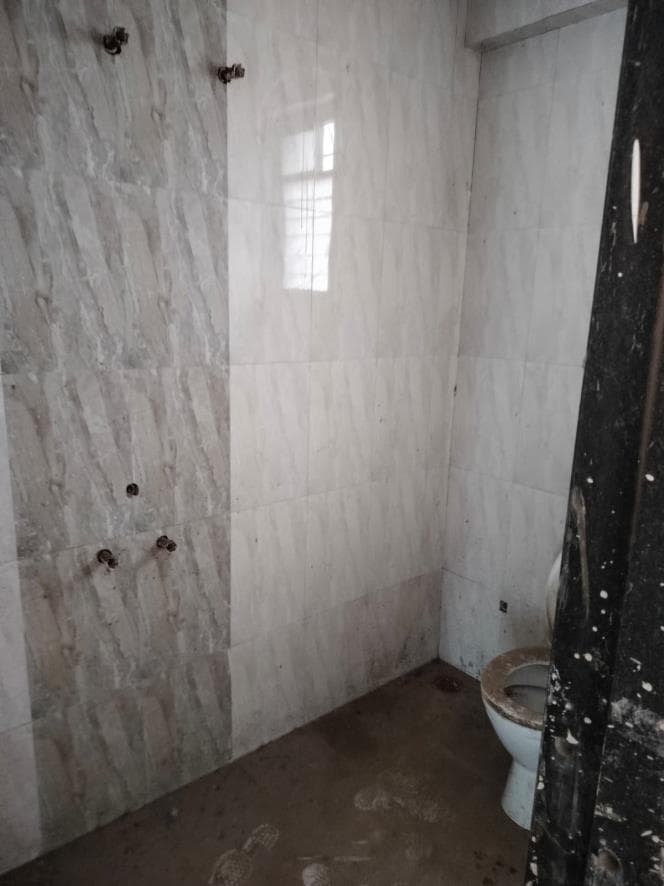 Property Photos 11