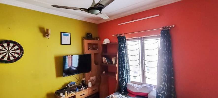 Property Photos 12