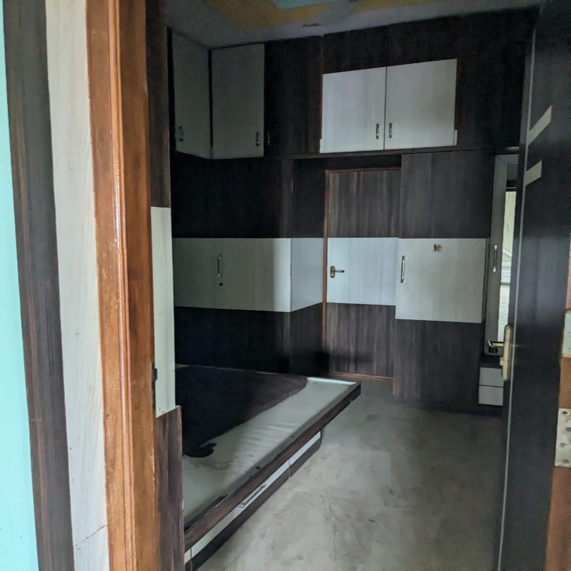 Property Photos 6