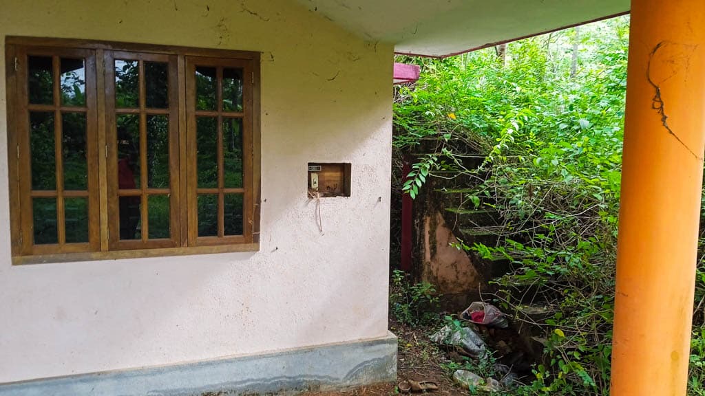 Property Photos 6