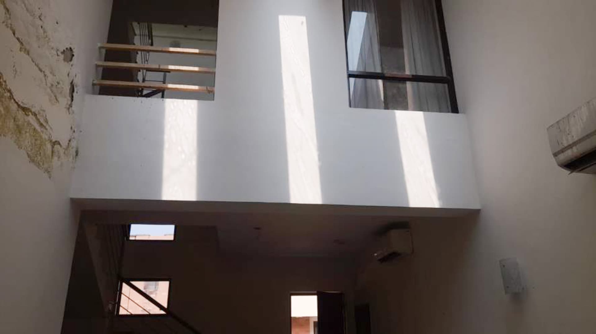 Property Photos 16