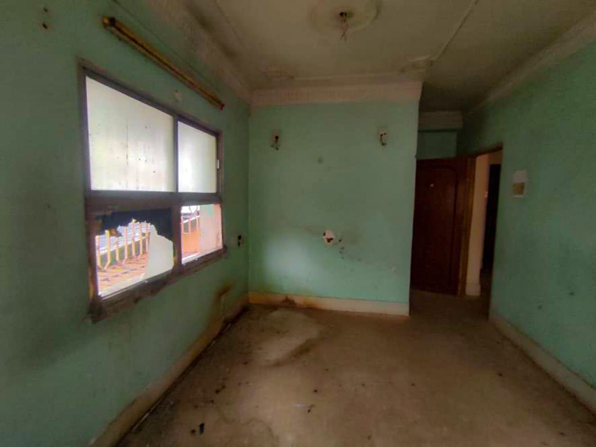Property Photos 9