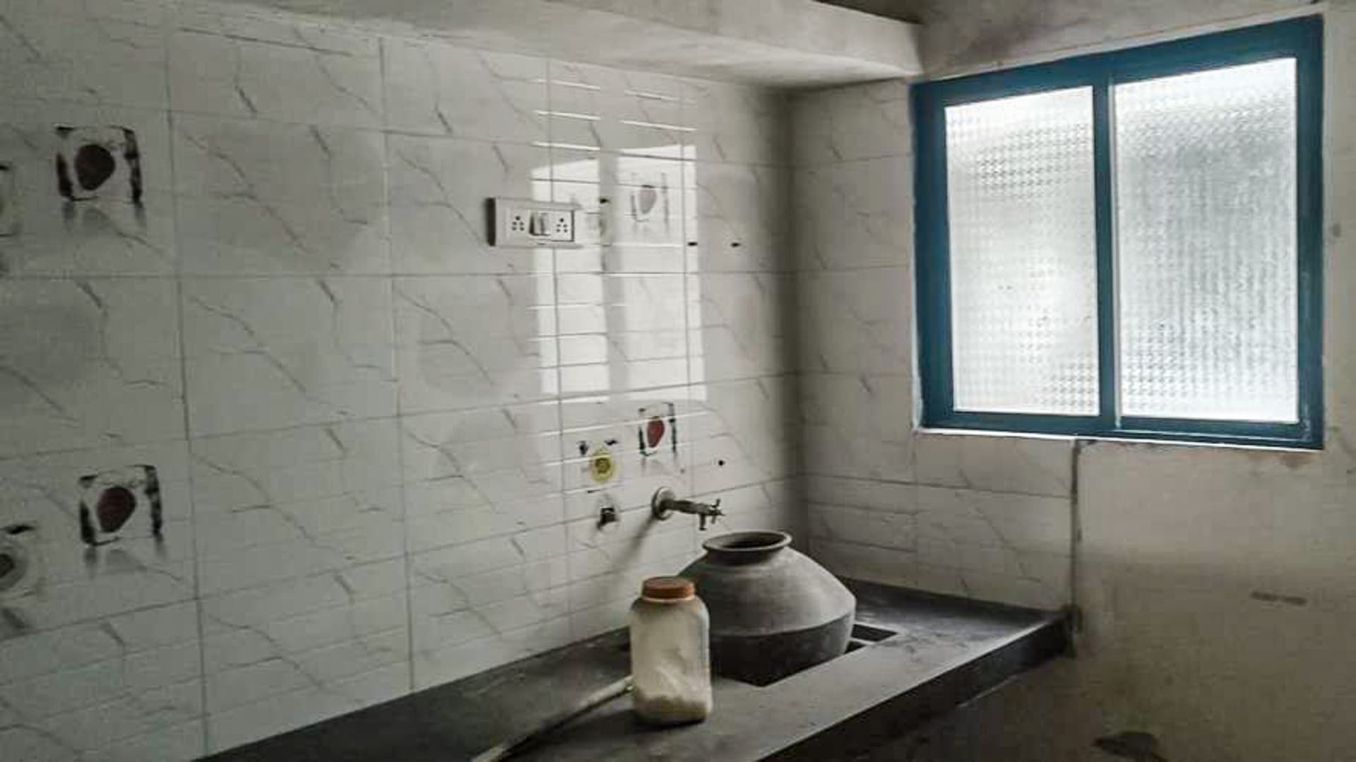 Property Photos 9