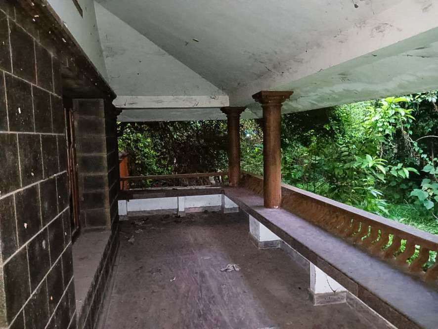 Property Photos 5