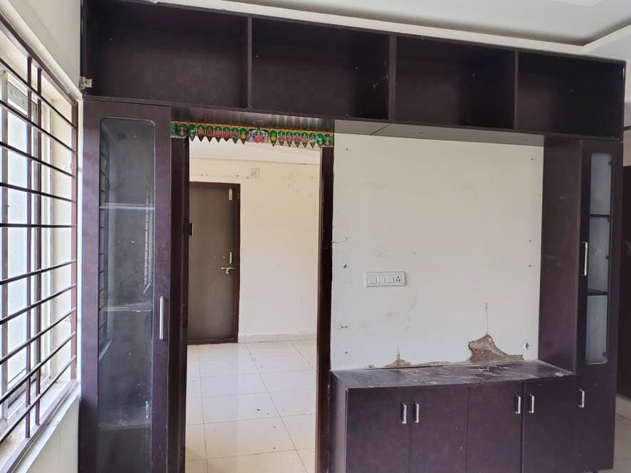 Property Photos 14