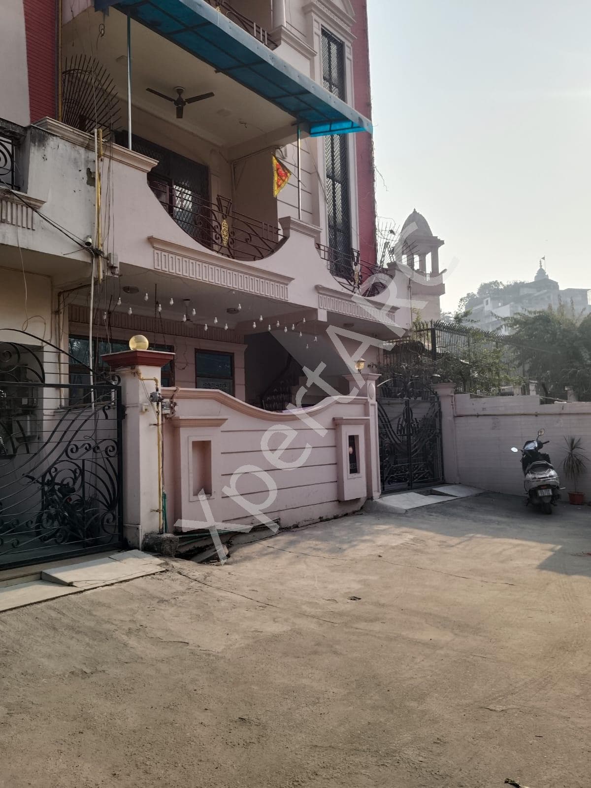 Property Photos 22