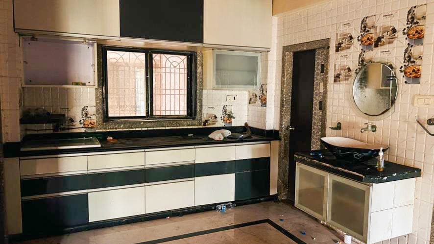 Property Photos 7