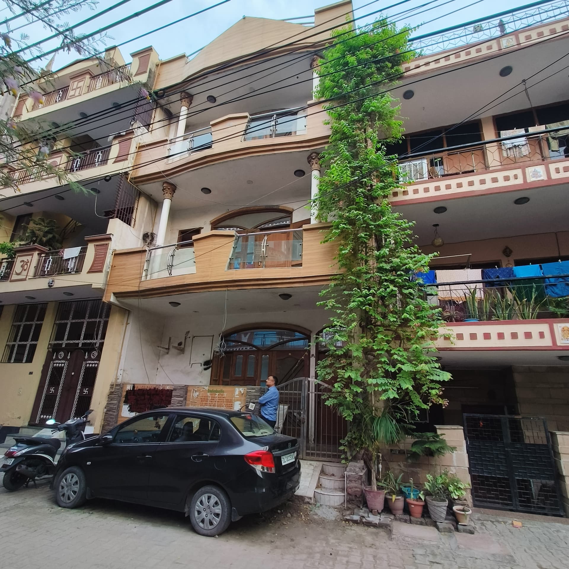 Property Photos 1