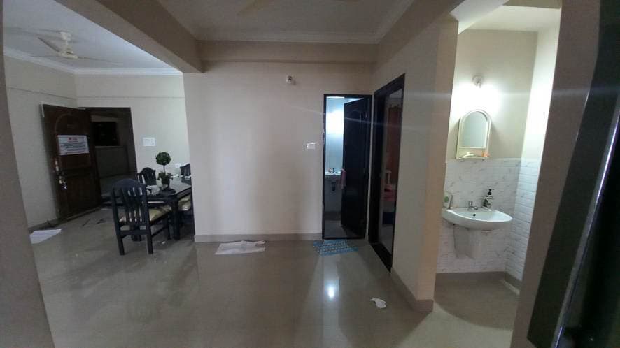 Property Photos 15