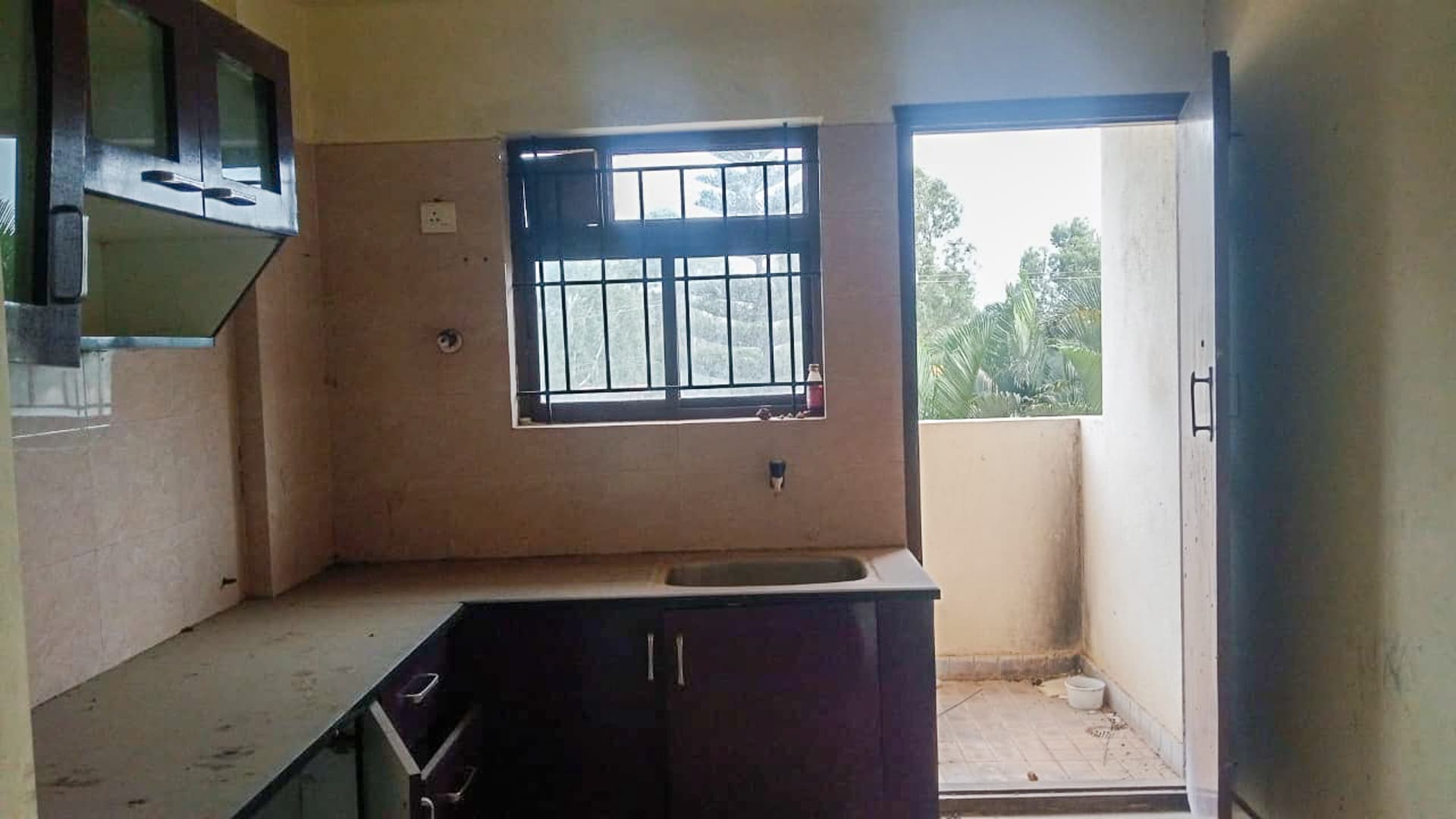 Property Photos 5