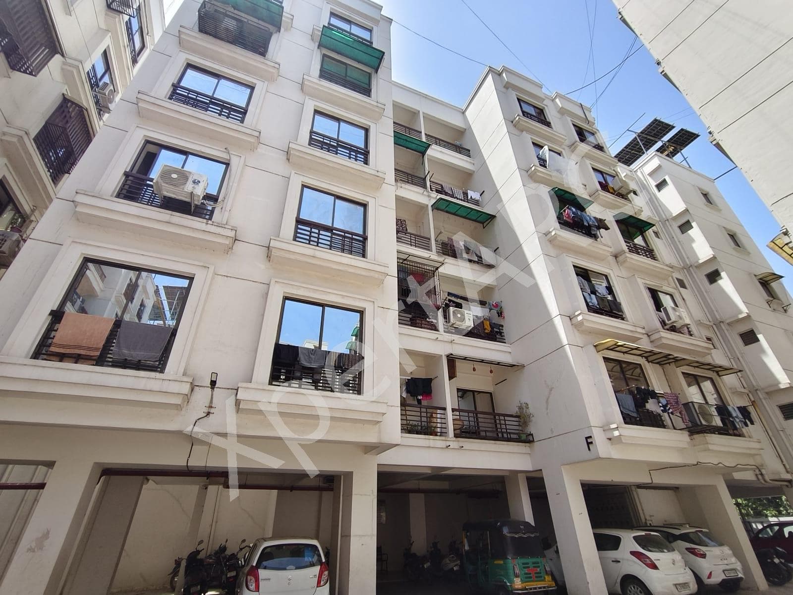 Property Photos 9
