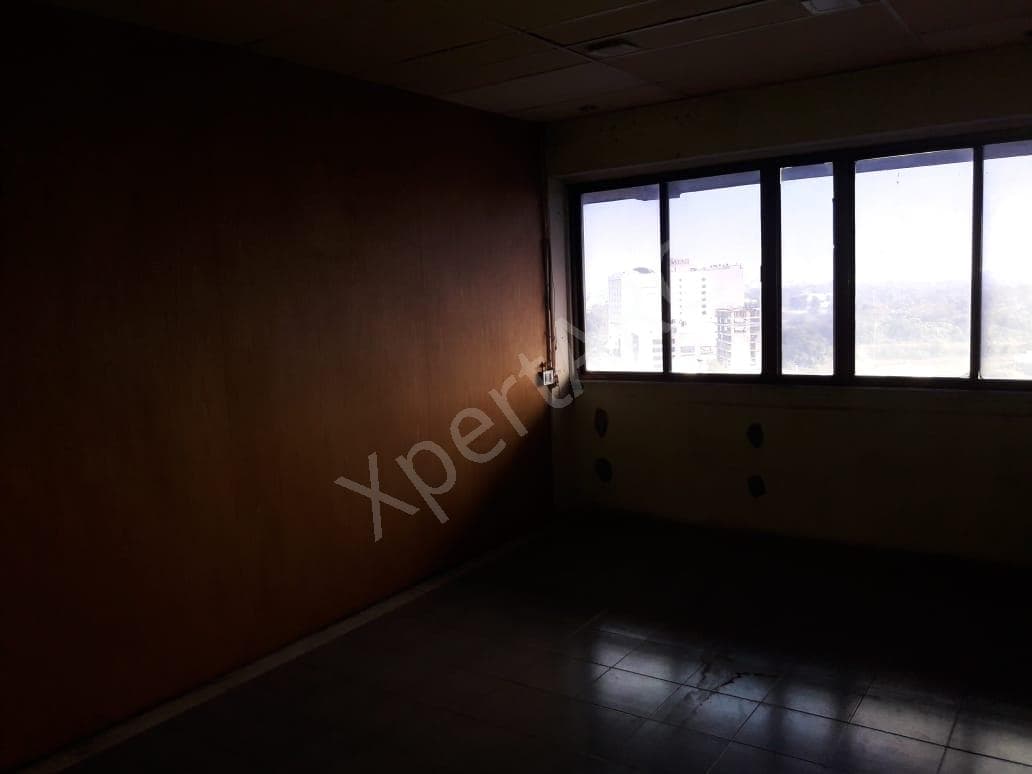 Property Photos 12