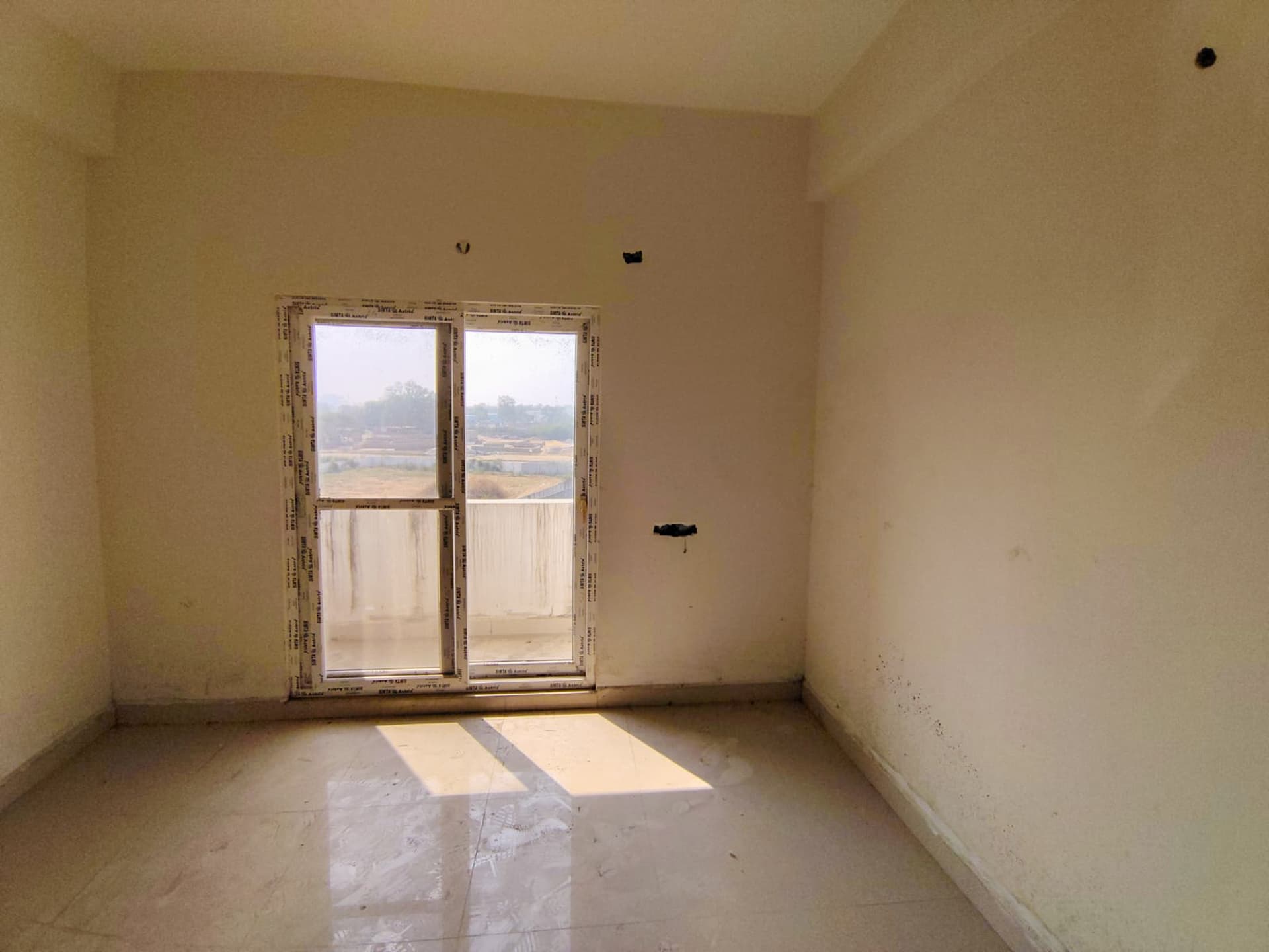 Property Photos 17