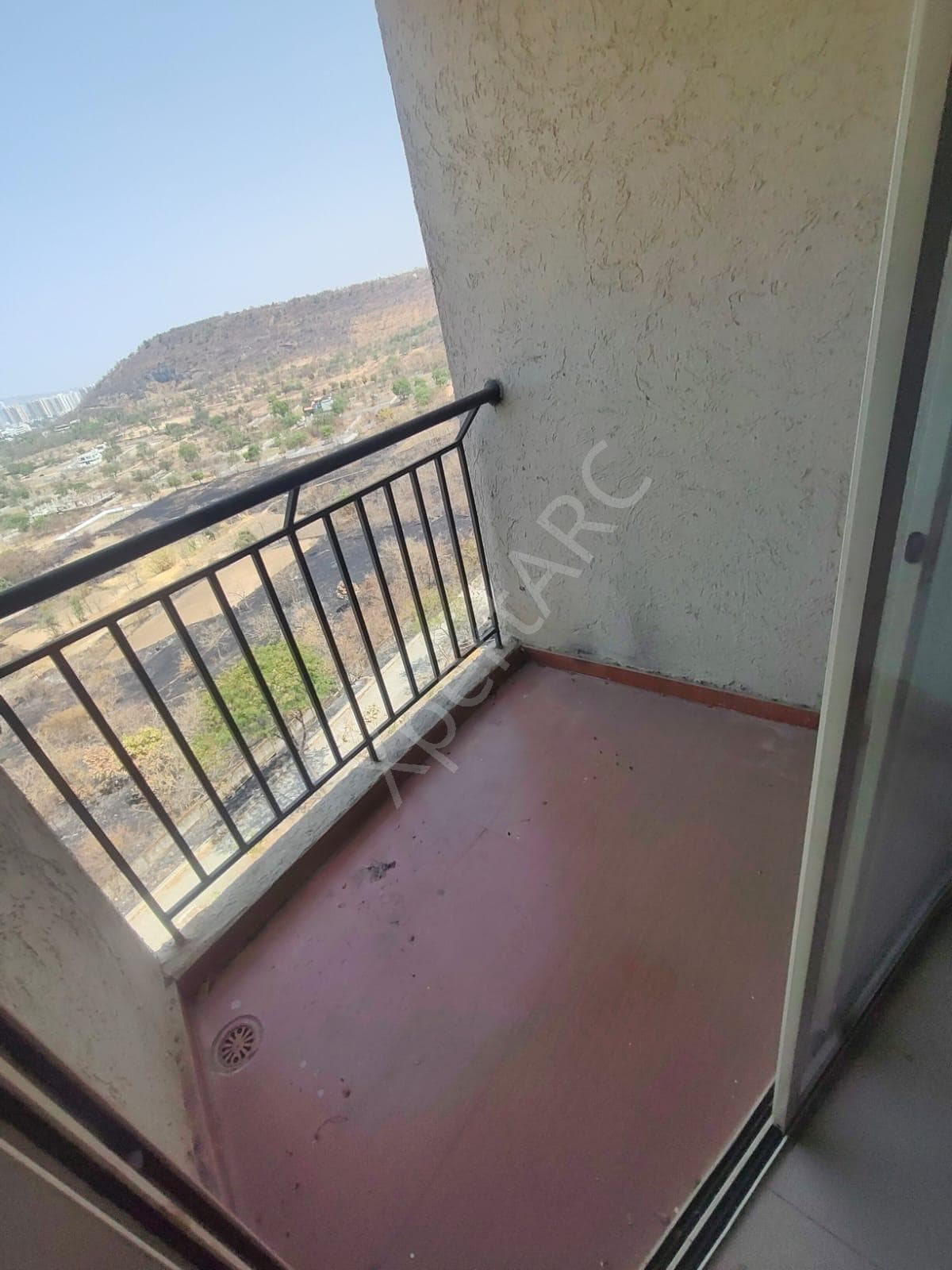 Property Photos 17