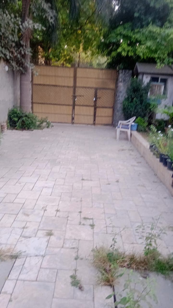 Property Photos 7